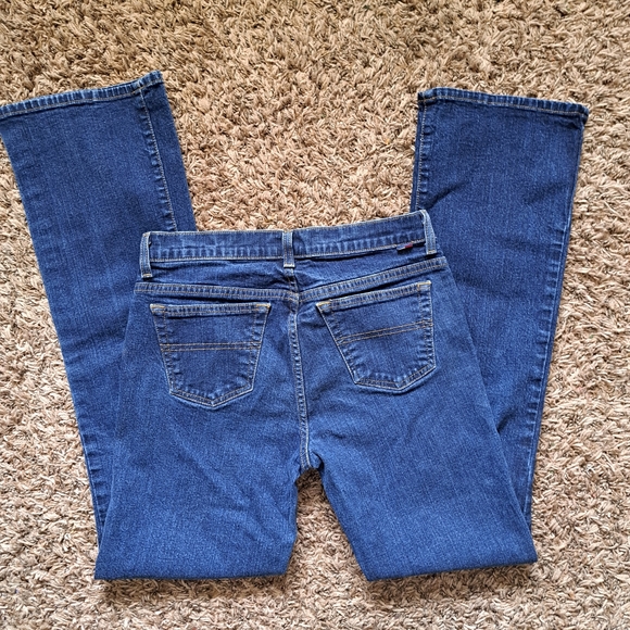 Vtg 90's EUC Tommy Hilfiger Bootcut Embroidered Mid/Lowrise Jeans 28" waist - Picture 4 of 8